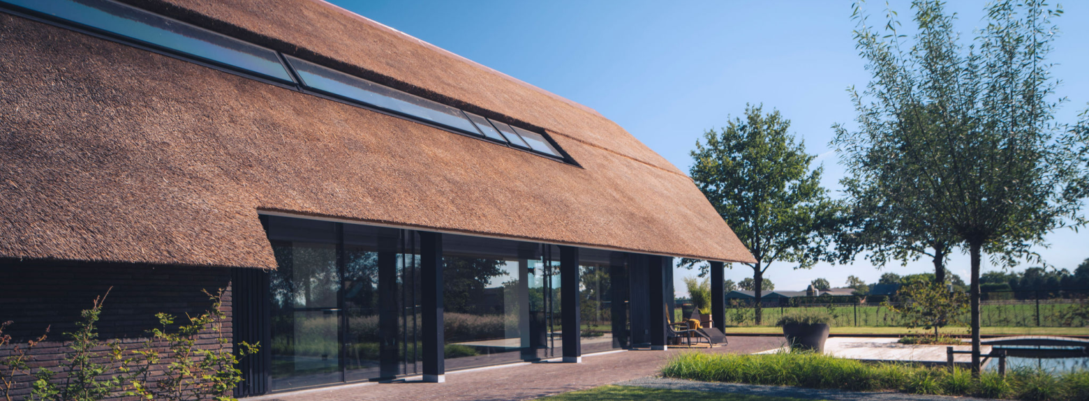 Prachtig woonhuis met stalen gezichten